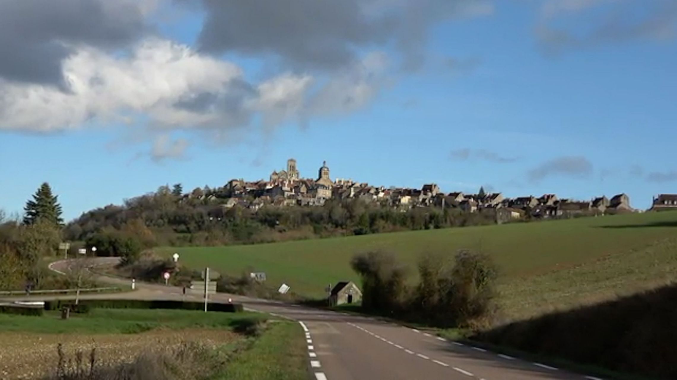 Jazmin Black Grollemund, en résidence à la Cité de la Voix à Vézelay